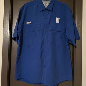 ❗️sold❗️ Like New Chiliwear Tulsa University blue vented fishing shirt, XL